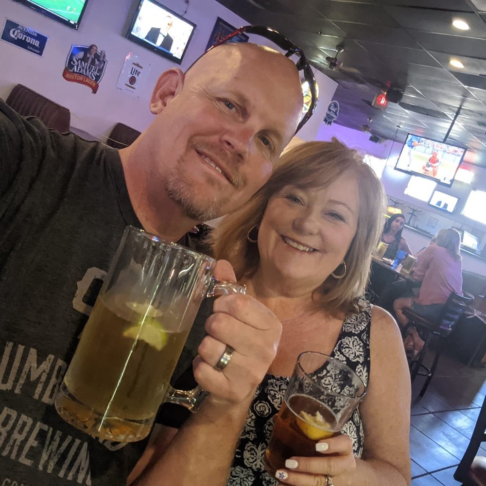 Meet your Posher, Leslie